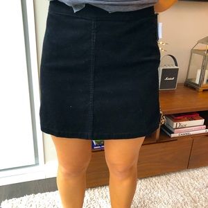 NWT Aritzia skirt